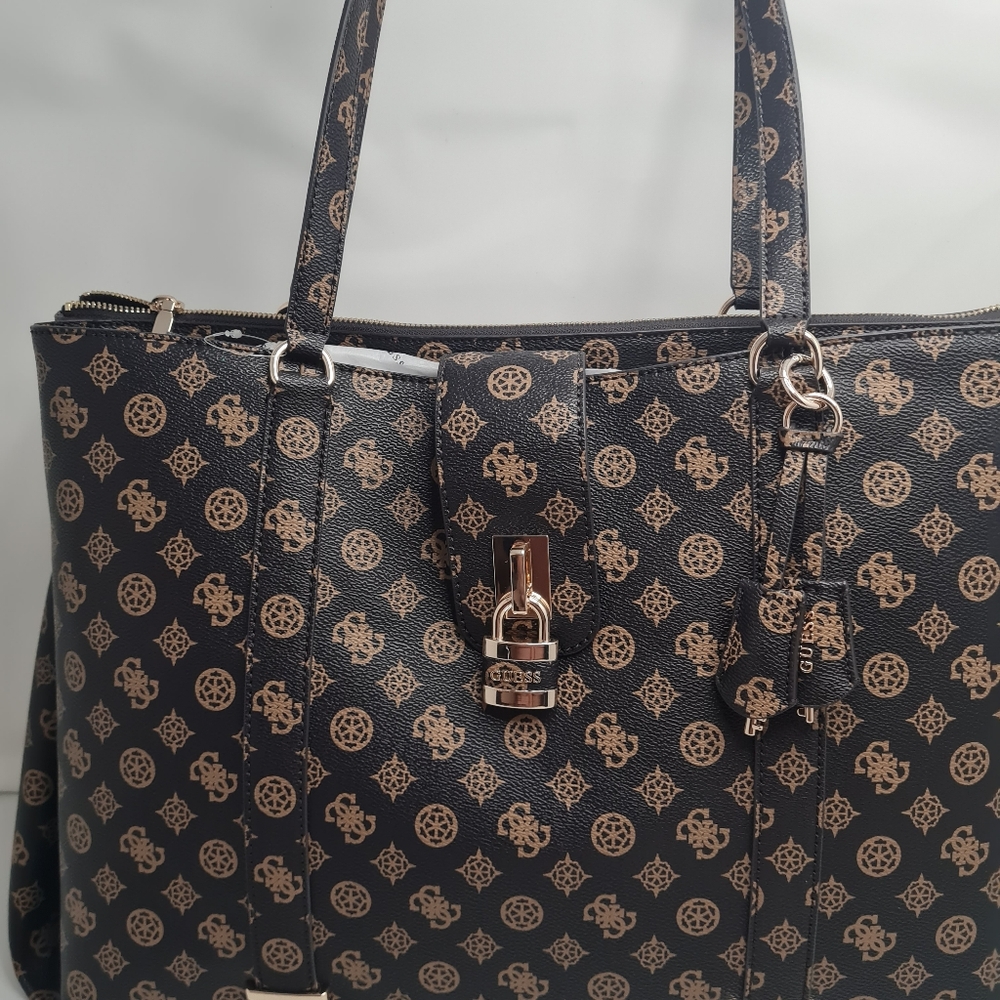 Guess Travel Tote Bag - Picture 3 of 10